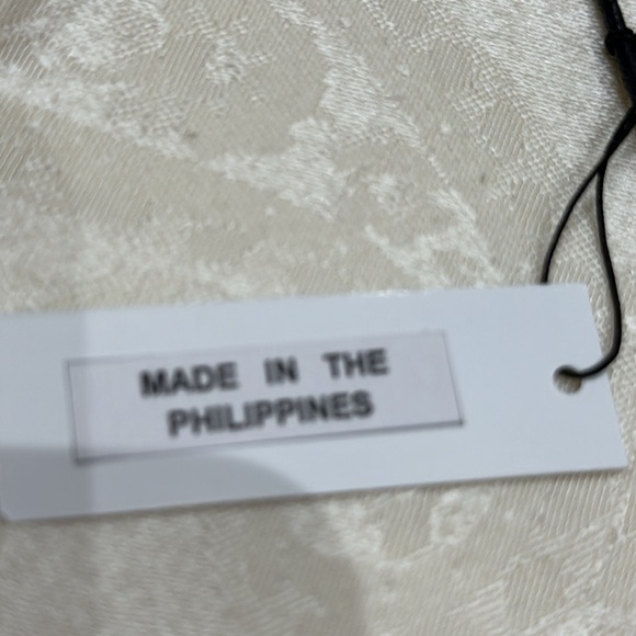 NWT decouture wood & resin necklace - Picture 4 of 8